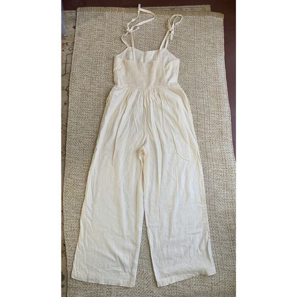 Beige linen jumpsuit old navy small cottage core coastal beach summer comfort - Picture 2 of 6